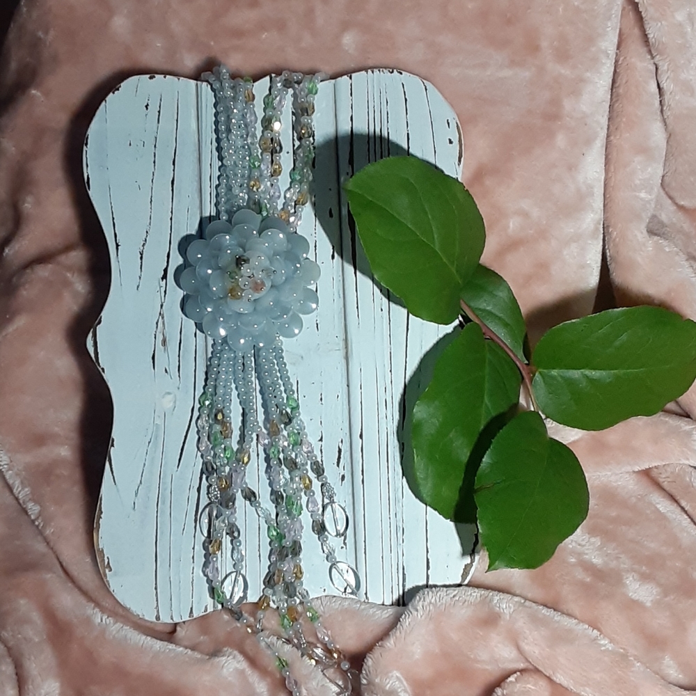 NWT Joan Rivers pale blue rose beads necklace